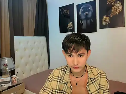 Urloverhardcock online show from 8, 11, 2025