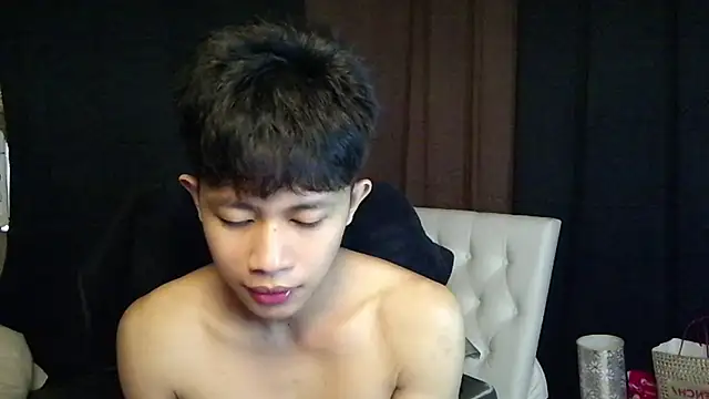 Urloverhardcock online show from 28, 7, 2026