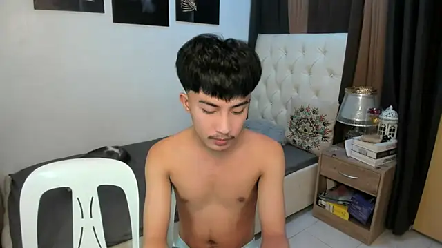 Urloverhardcock online show from 25, 11, 2025