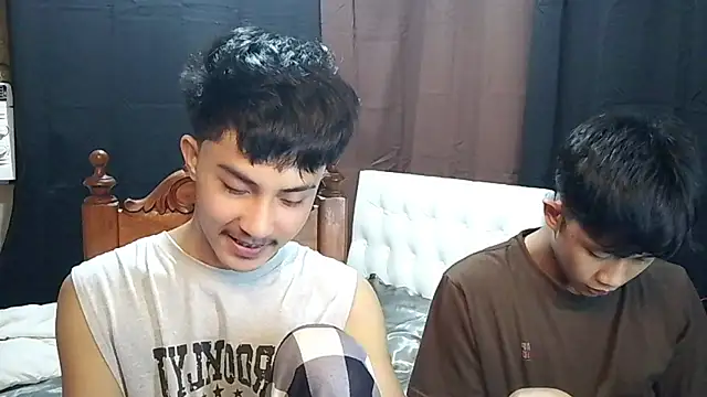 Urloverhardcock online show from 27, 7, 2026