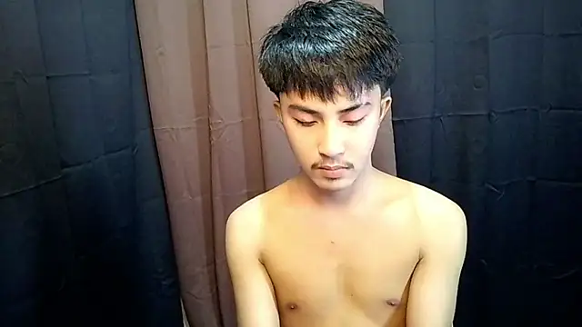 Urloverhardcock online show from 29, 6, 2026