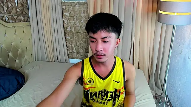 Urloverhardcock online show from 15, 5, 2026