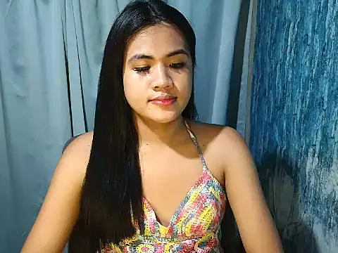 Snapshot of Rema_thebigcock chatting on 10, 7, 2026 Rema thebigcock online show from 10, 7, 2026