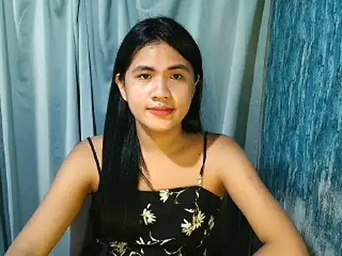 Snapshot of Rema_thebigcock chatting on 6, 7, 2026 Rema thebigcock online show from 6, 7, 2026