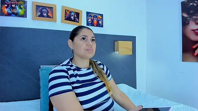 Andhrea Vale online show from 12, 3, 2026