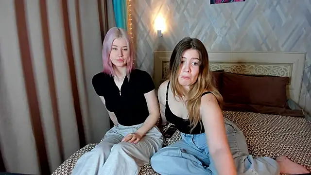 Lory Reed online show from 7, 11, 2025