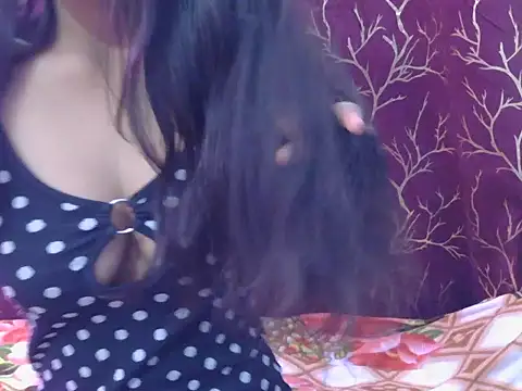 Snapshot of hot-nisha chatting on 19, 1, 2026 hot-nisha online show from 19, 1, 2026