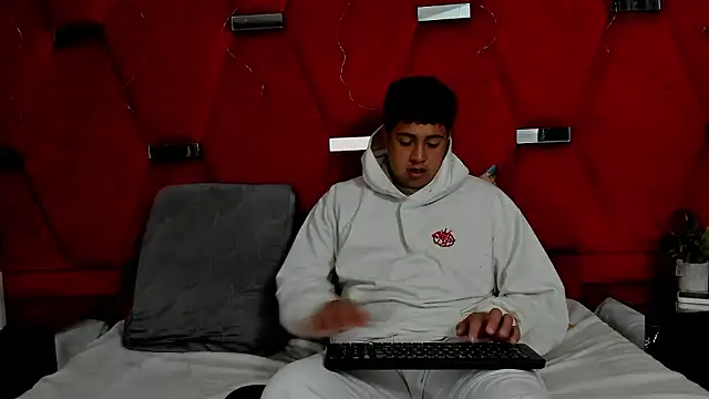 Emmaanddarling online show from 15, 1, 2026