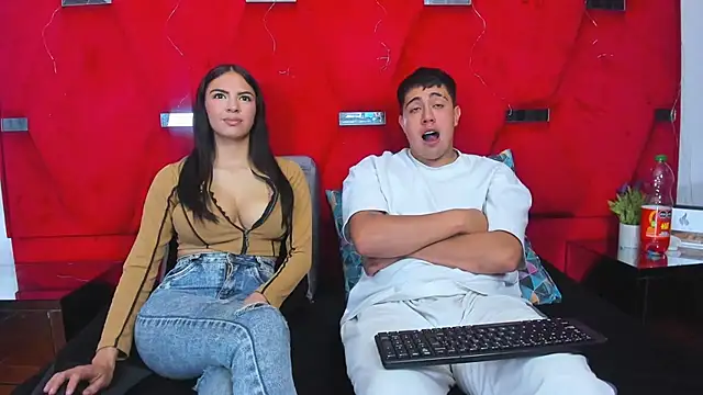 Emmaanddarling online show from 4, 12, 2025