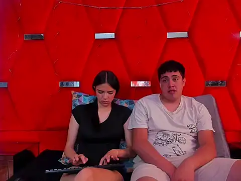 Emmaanddarling online show from 24, 11, 2025