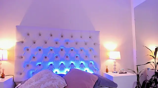 Scarlett Bunny  online show from 30, 4, 2026
