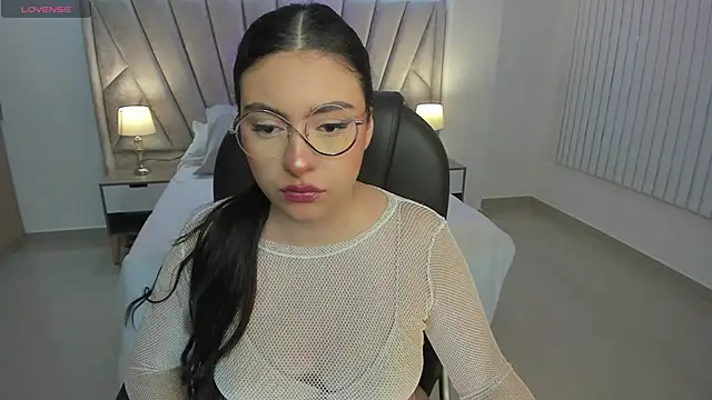 Maya vexx online show from 18, 11, 2025