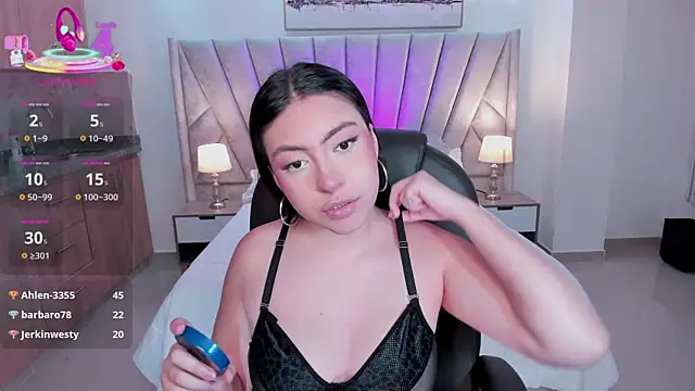 Maya vexx online show from 14, 12, 2025