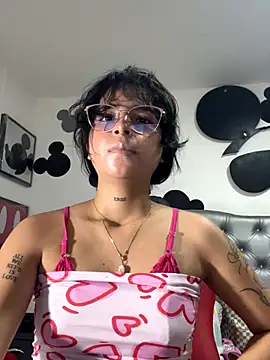  vaiolet owo online show from 9, 11, 2025