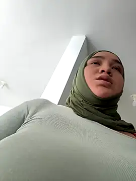 sweetmuslim01 online show from 3, 10, 2025