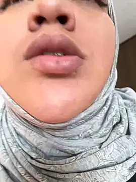 sweetmuslim01 online show from 15, 3, 2025