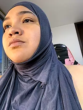 sweetmuslim01 online show from 10, 9, 2025