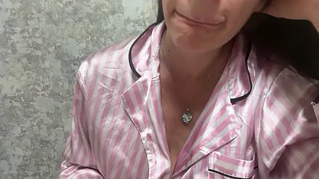 Angelinaa19 online show from 23, 5, 2026