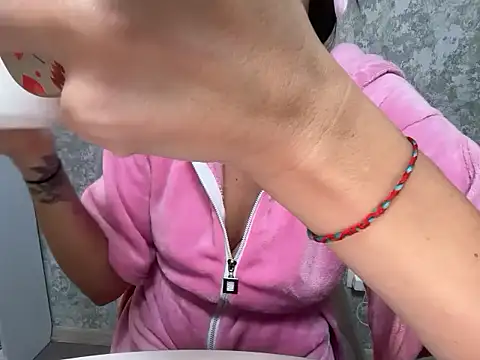 Angelinaa19 online show from 23, 11, 2025