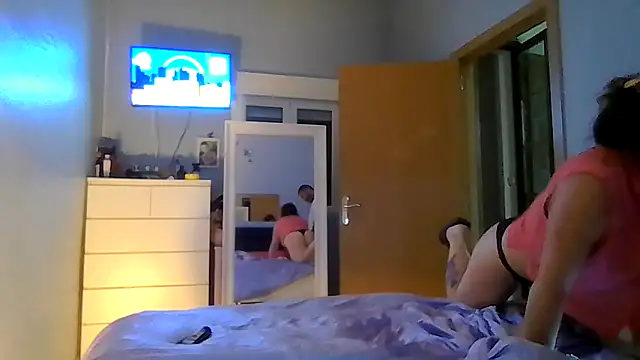 Domiqueen online show from 29, 5, 2026