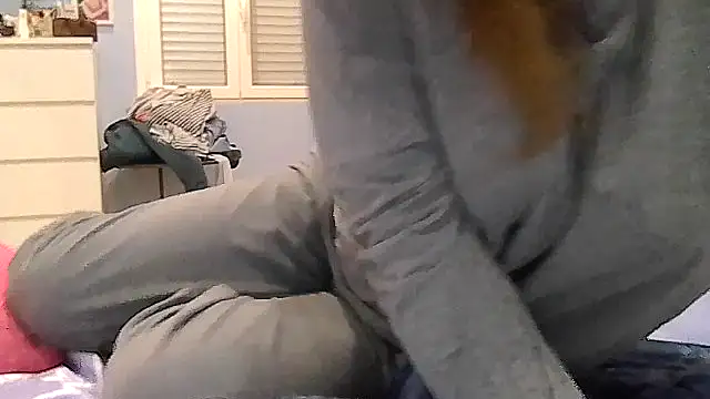 Domiqueen online show from 6, 11, 2025