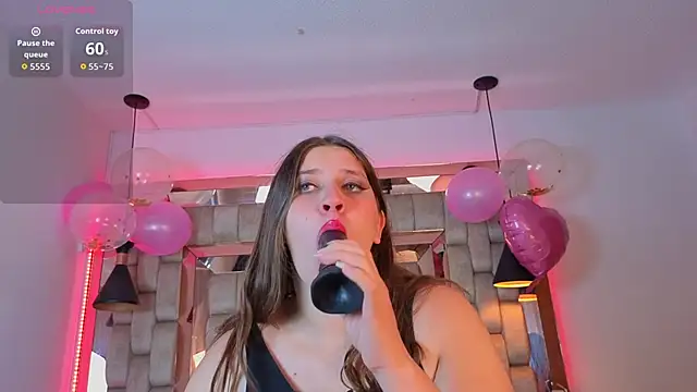 Lucianacute7 online show from 13, 11, 2025