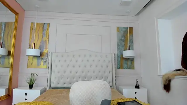 RosaliaMontero online show from 10, 2, 2026