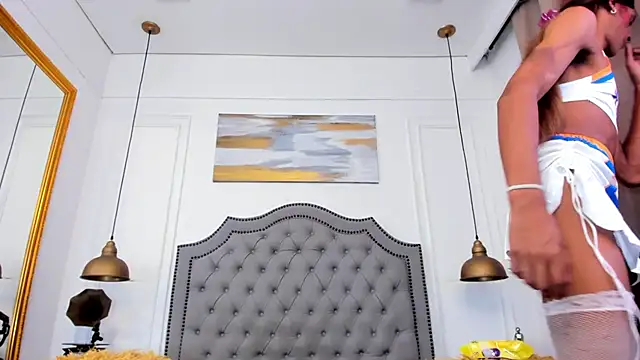 RosaliaMontero online show from 15, 4, 2026