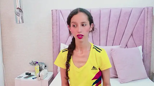 EimySanchez online show from 7, 7, 2026