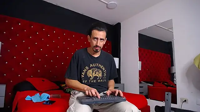 Magnar Royal online show from 28, 11, 2025