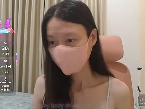 Lil-Cherries online show from 8, 11, 2025