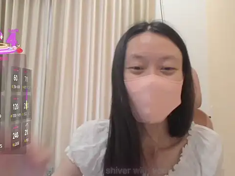 Lil-Cherries online show from 10, 11, 2025