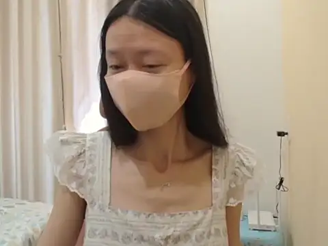 Lil-Cherries online show from 27, 3, 2026