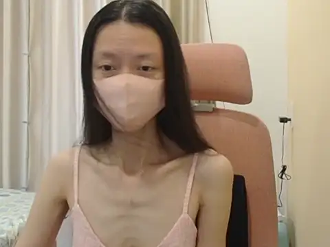 Lil-Cherries online show from 8, 4, 2026