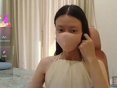 Lil-Cherries online show from 18, 12, 2025