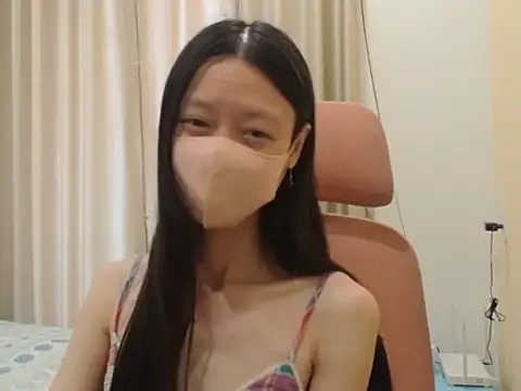 Lil-Cherries online show from 2, 4, 2026