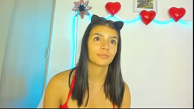 KIMMY MONTIELL online show from 4, 3, 2026