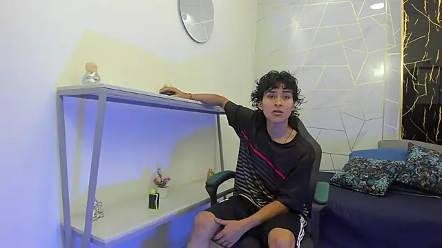 Zoro V online show from 24, 11, 2025