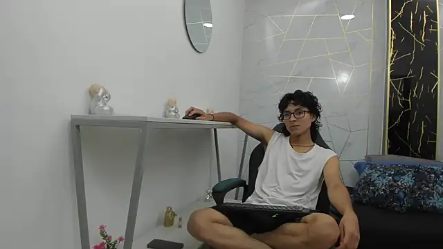 Zoro V online show from 23, 11, 2025