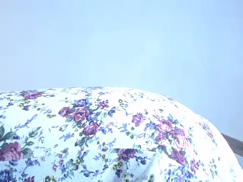 SilverDiva564 online show from 18, 11, 2025