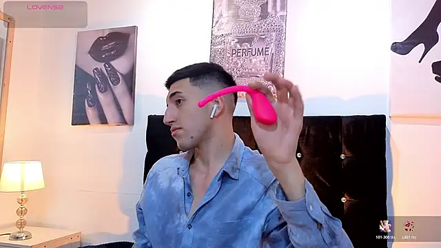 Un Sluttyy online show from 16, 2, 2026