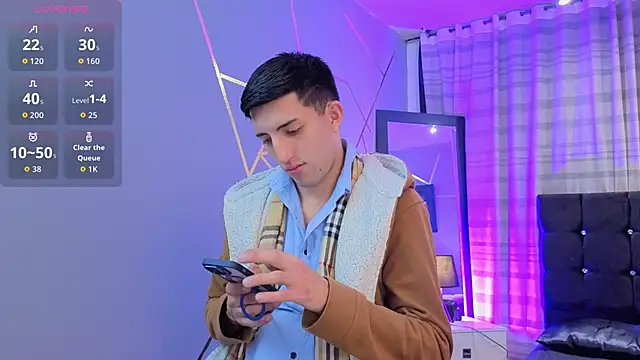 Un Sluttyy online show from 28, 11, 2025