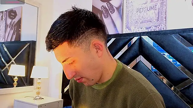 Un Sluttyy online show from 18, 4, 2026