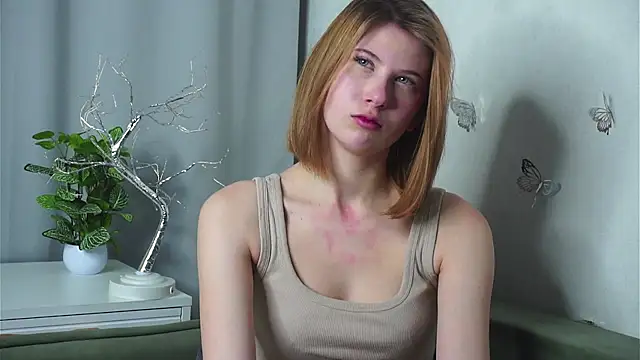 YvonneBou online show from 17, 11, 2025