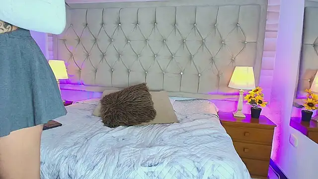 Liathompson FG online show from 15, 12, 2025