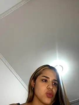 Sara  Secret online show from 18, 11, 2025