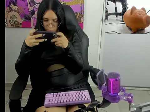 queen findom1 online show from 3, 2, 2026