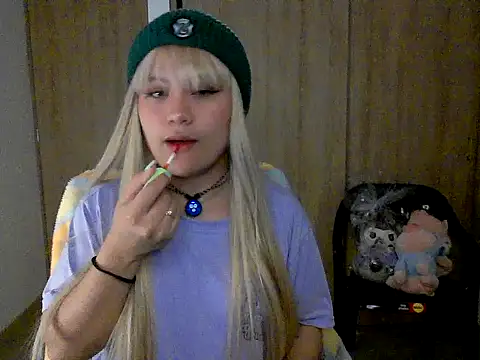 littlec4ke online show from 18, 11, 2025