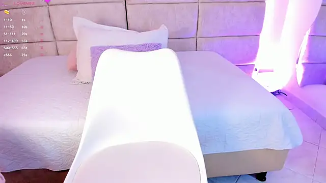 Snapshot of nia20_ chatting on 10, 7, 2026 nia20 online show from 10, 7, 2026