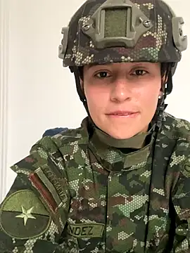 Miia Hoot online show from 13, 11, 2025